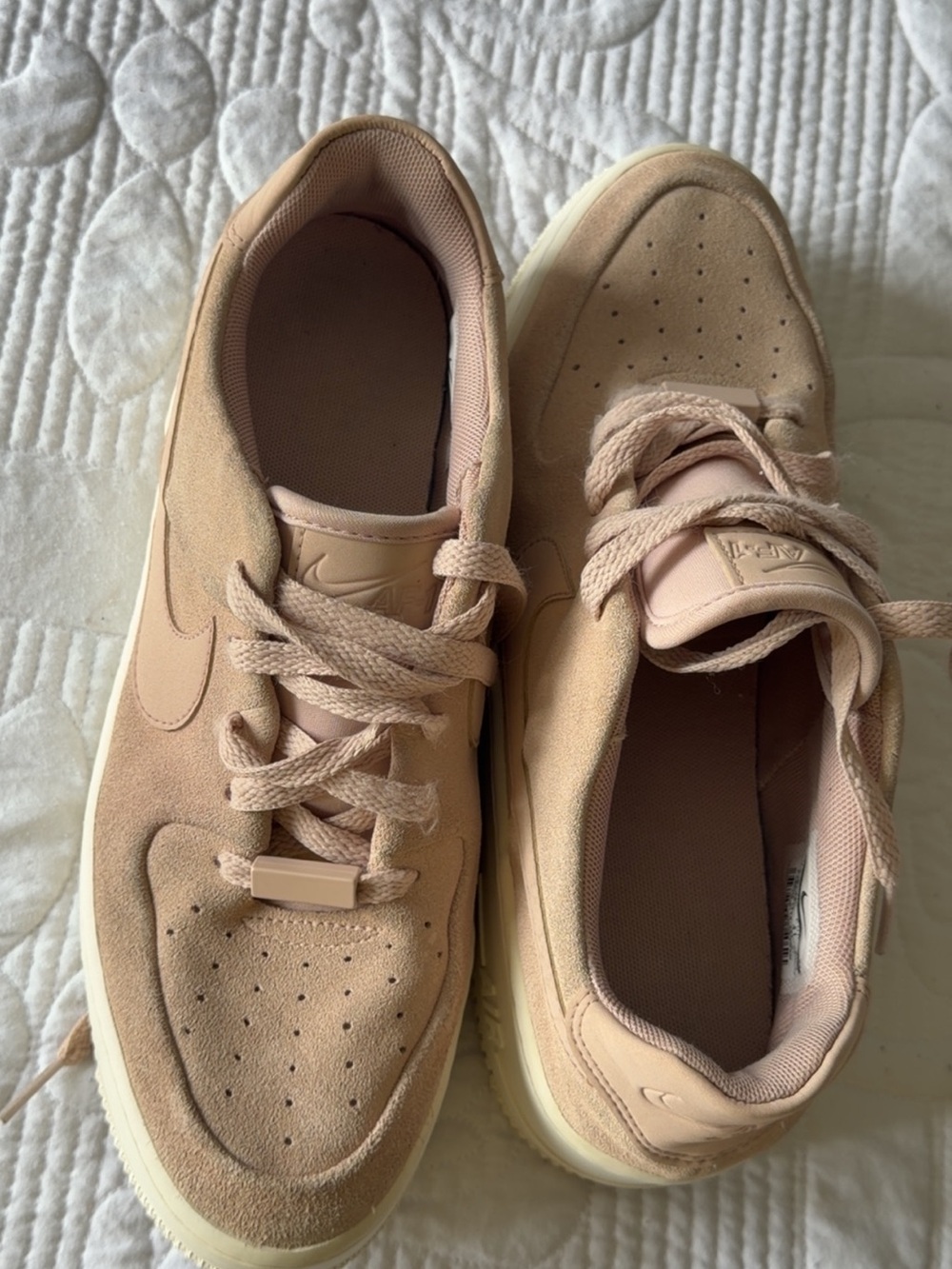 Nike Women's Low-Top Casual Sneakers in Light Pink